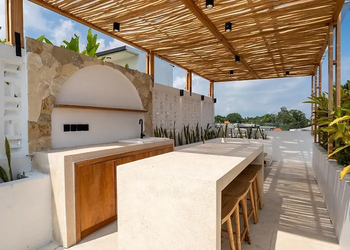 El Agua - Plot 9 *
